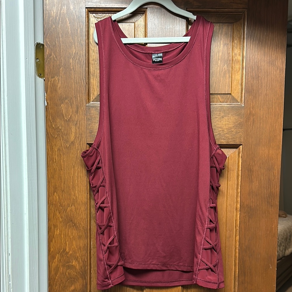 Women's Burgundy Sleeveless Top